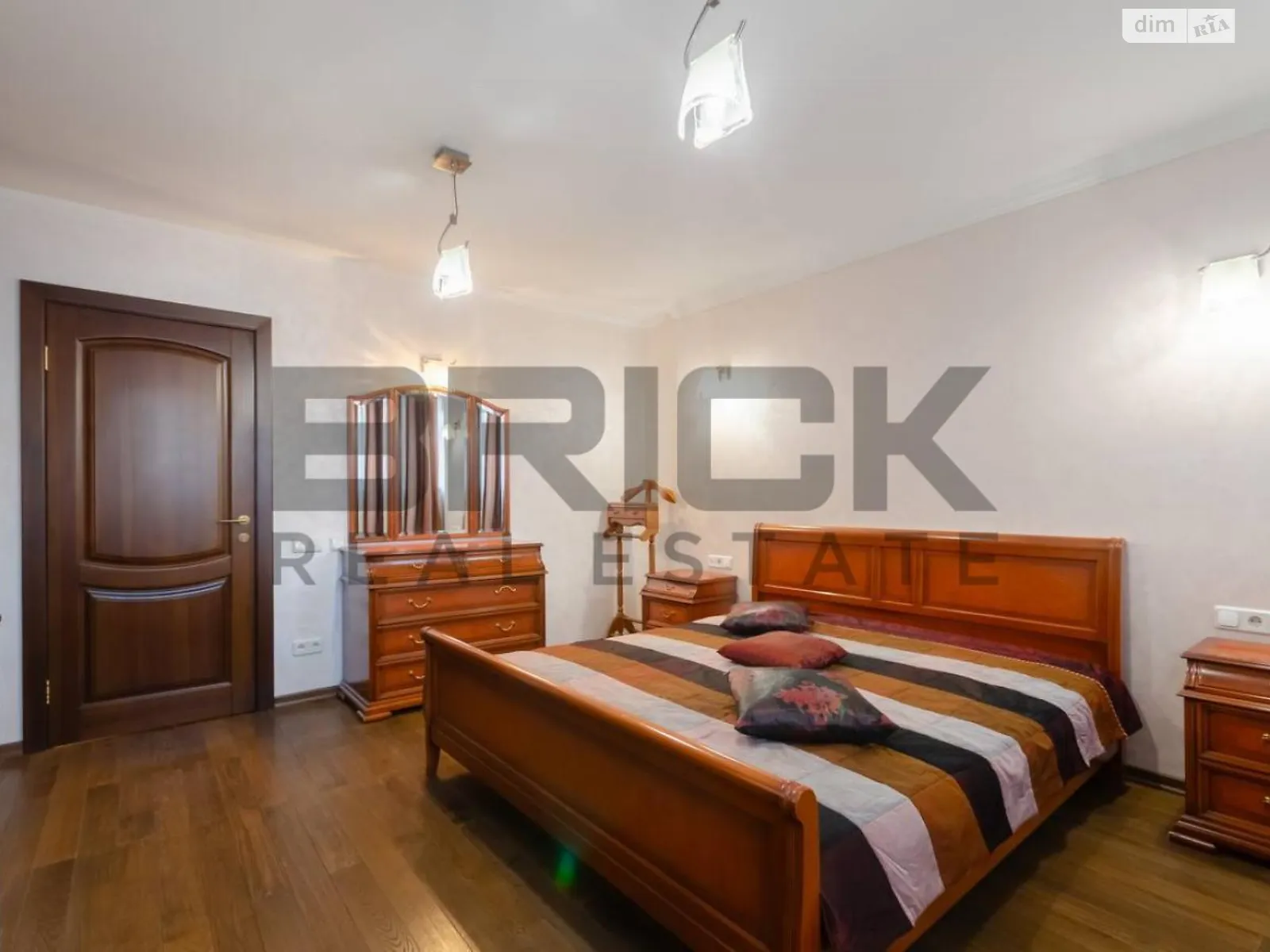 Продается 4-комнатная квартира 153.6 кв. м в Киеве, цена: 215000 $ - фото 1