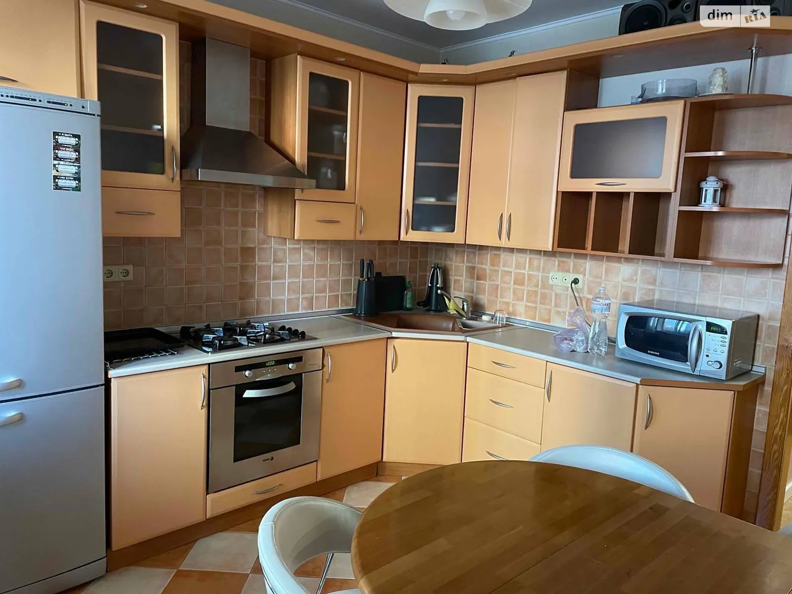 Здається в оренду 2-кімнатна квартира 62.7 кв. м у Києві, вул. Княжий Затон, 4 - фото 1