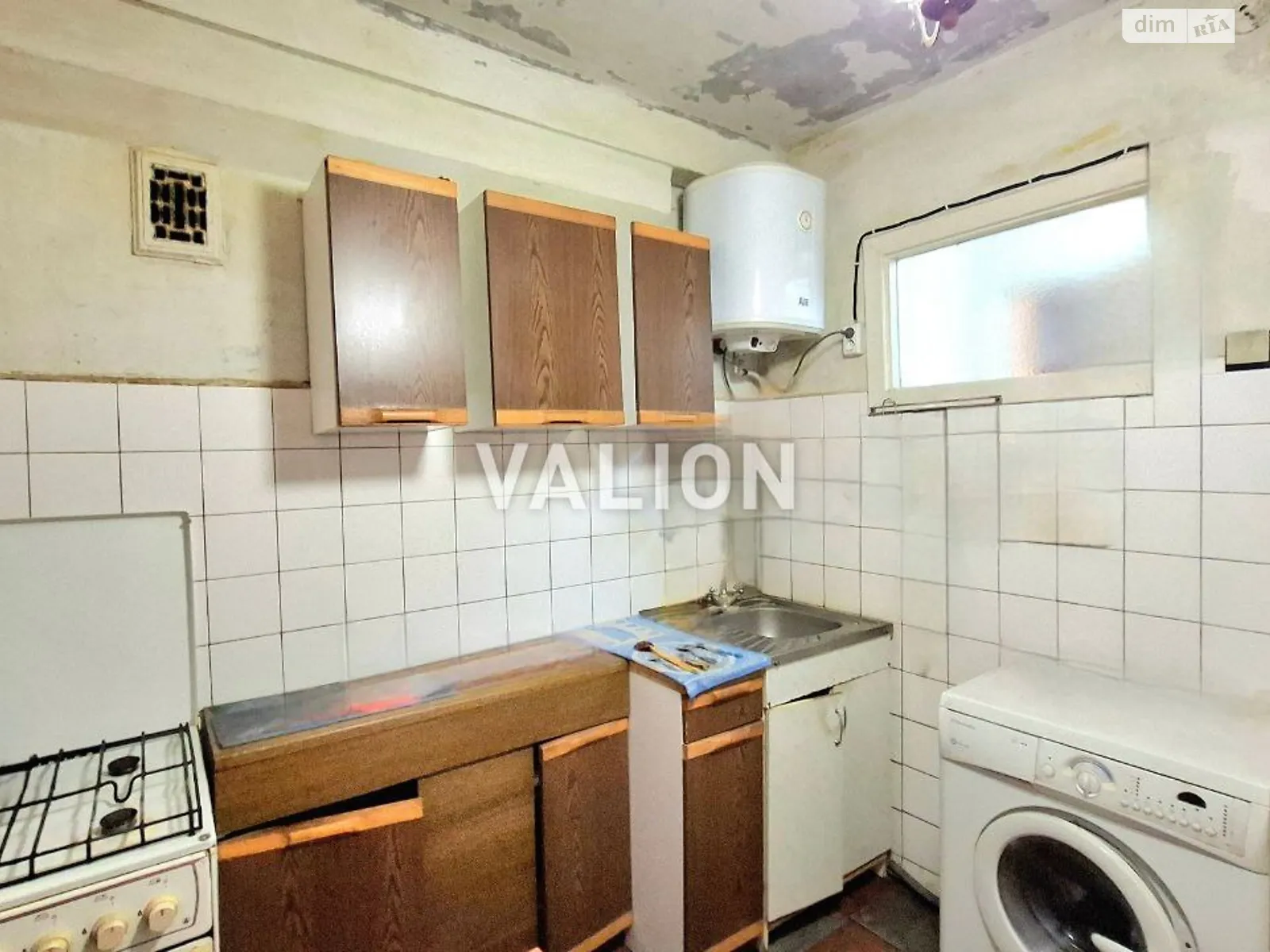 Продается 3-комнатная квартира 71.6 кв. м в Киеве, ул. Митрополита Василия Липковского(Урицкого), 13 - фото 1