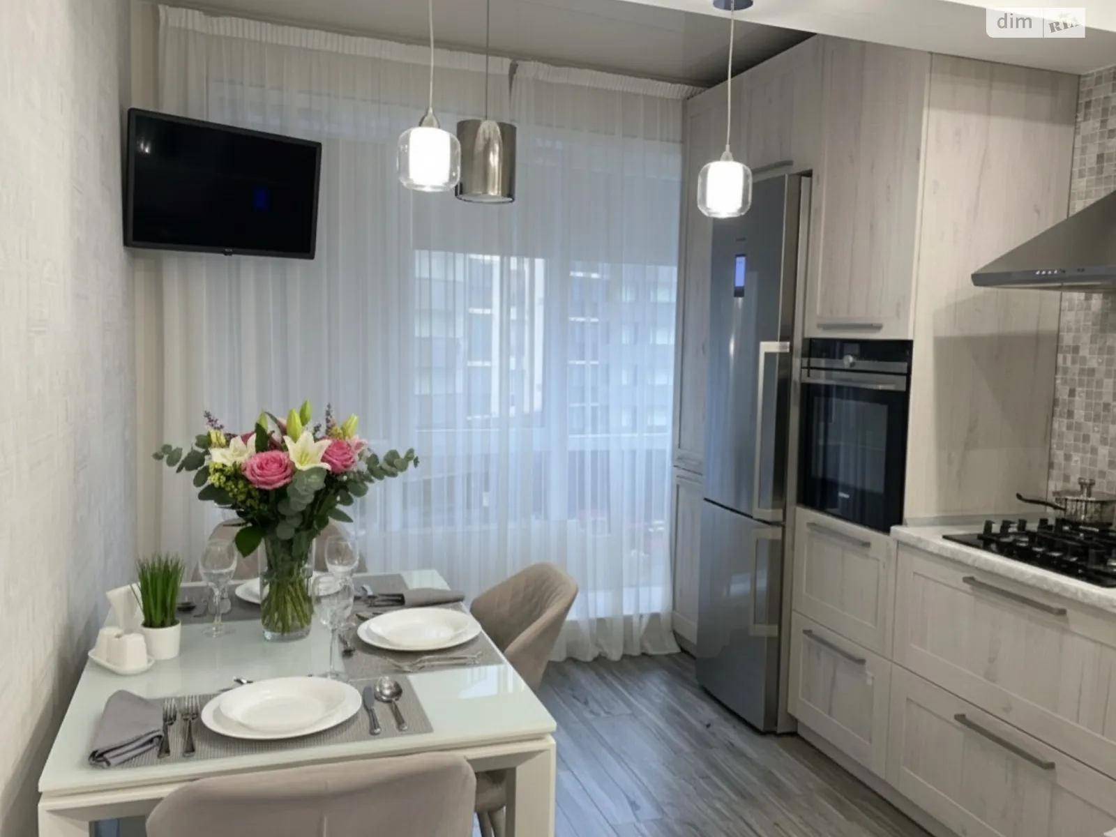 Продается 3-комнатная квартира 83.3 кв. м в Киеве, ул. Радистов, 34 корпус 2 - фото 1