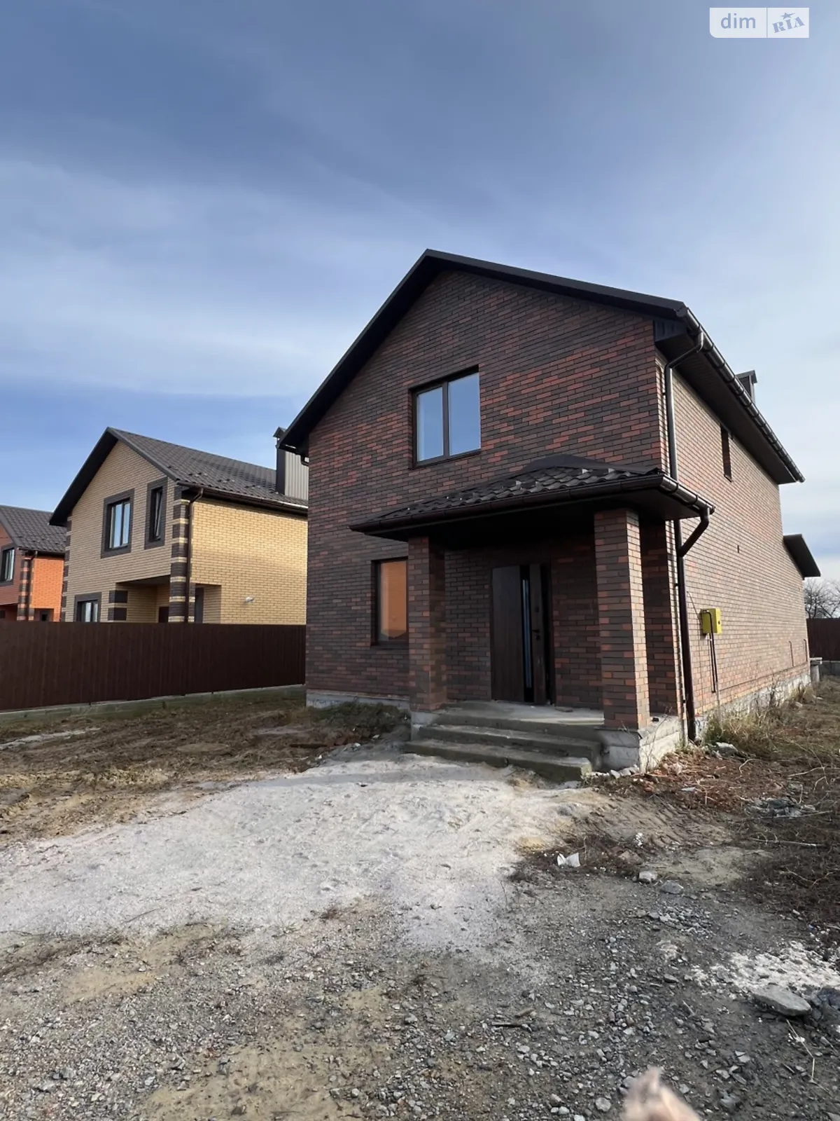 Продається будинок 2 поверховий 110 кв. м з каміном, цена: 87000 $ - фото 1