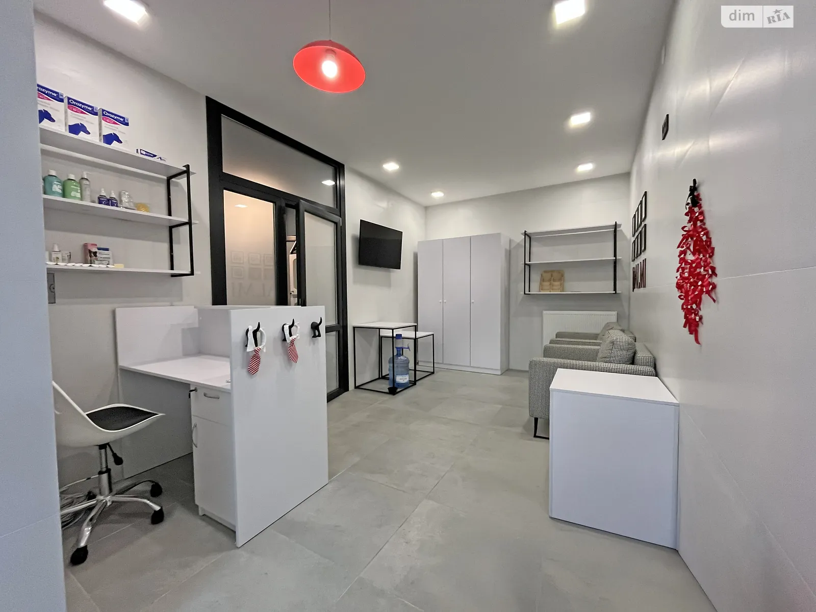 Продается помещения свободного назначения 41.2 кв. м в 16-этажном здании, цена: 75900 $ - фото 1