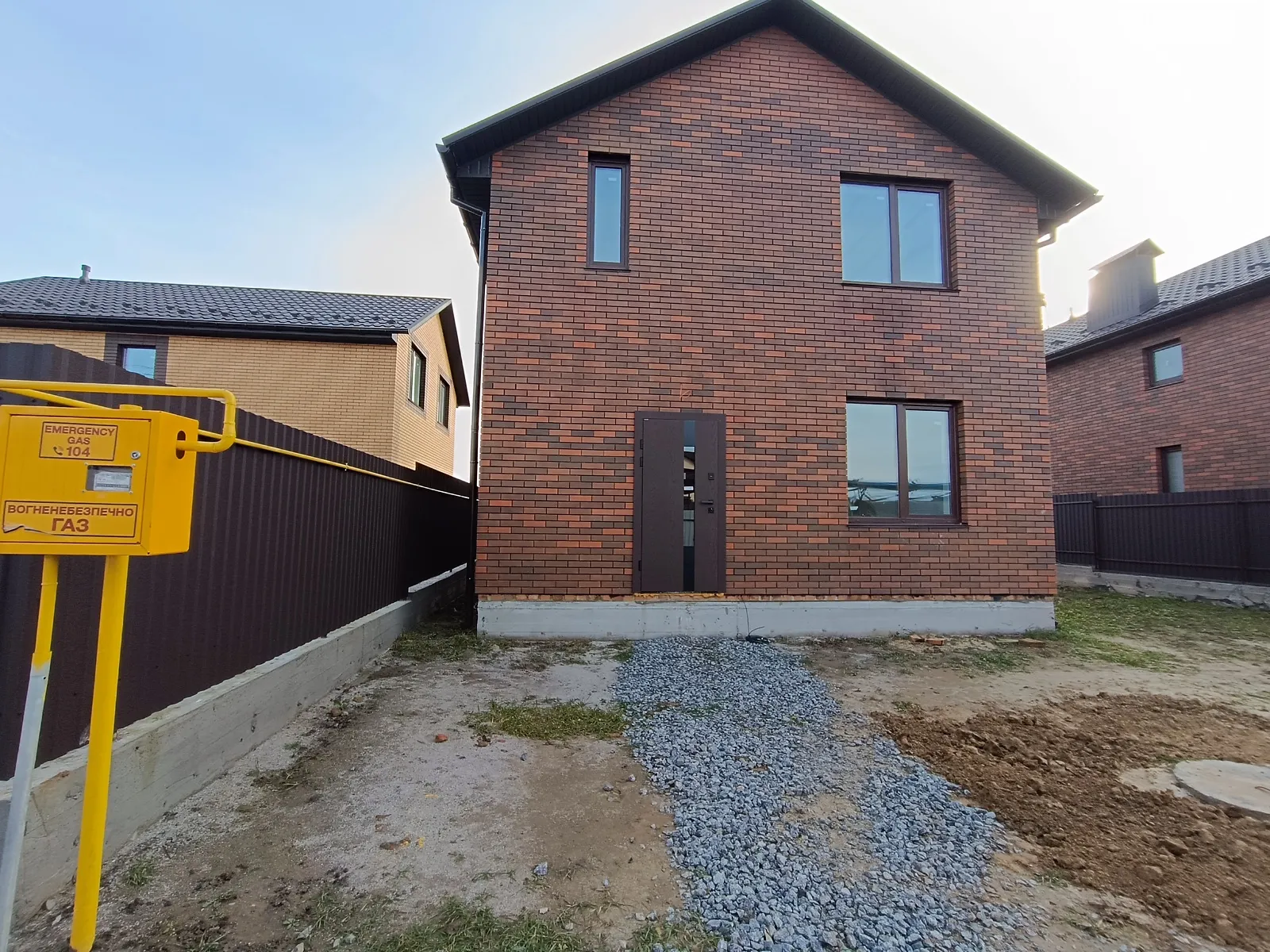 Продается дом на 2 этажа 120 кв. м с балконом, цена: 89000 $ - фото 1