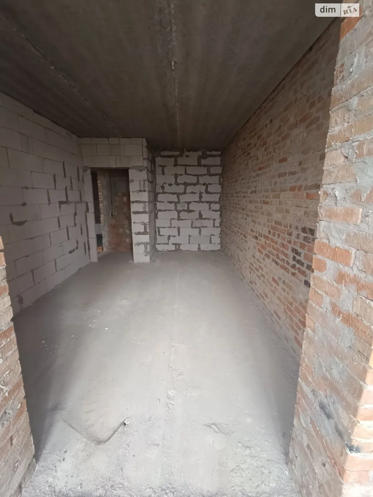 Продается 1-комнатная квартира 42.33 кв. м в Хмельницком, ул. Прибугская, 5/1 - фото 1