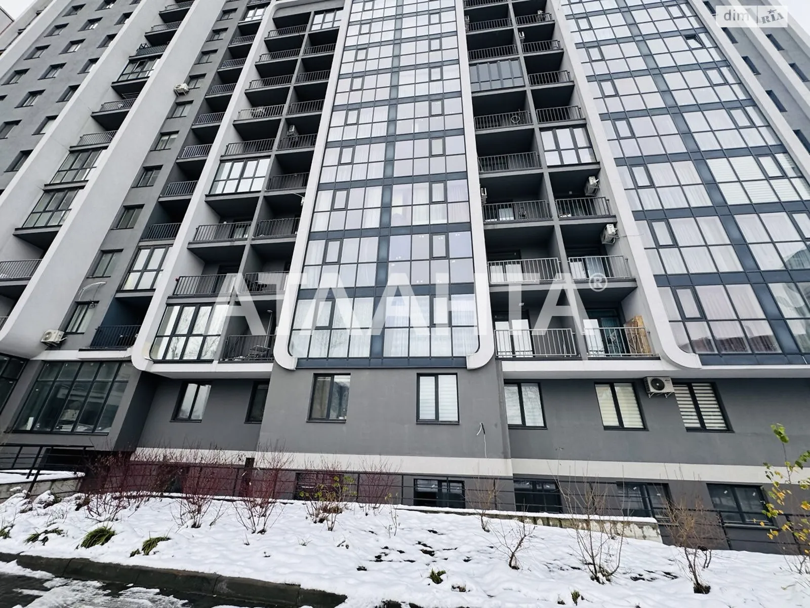 Продается офис 85 кв. м в бизнес-центре, цена: 83000 $ - фото 1