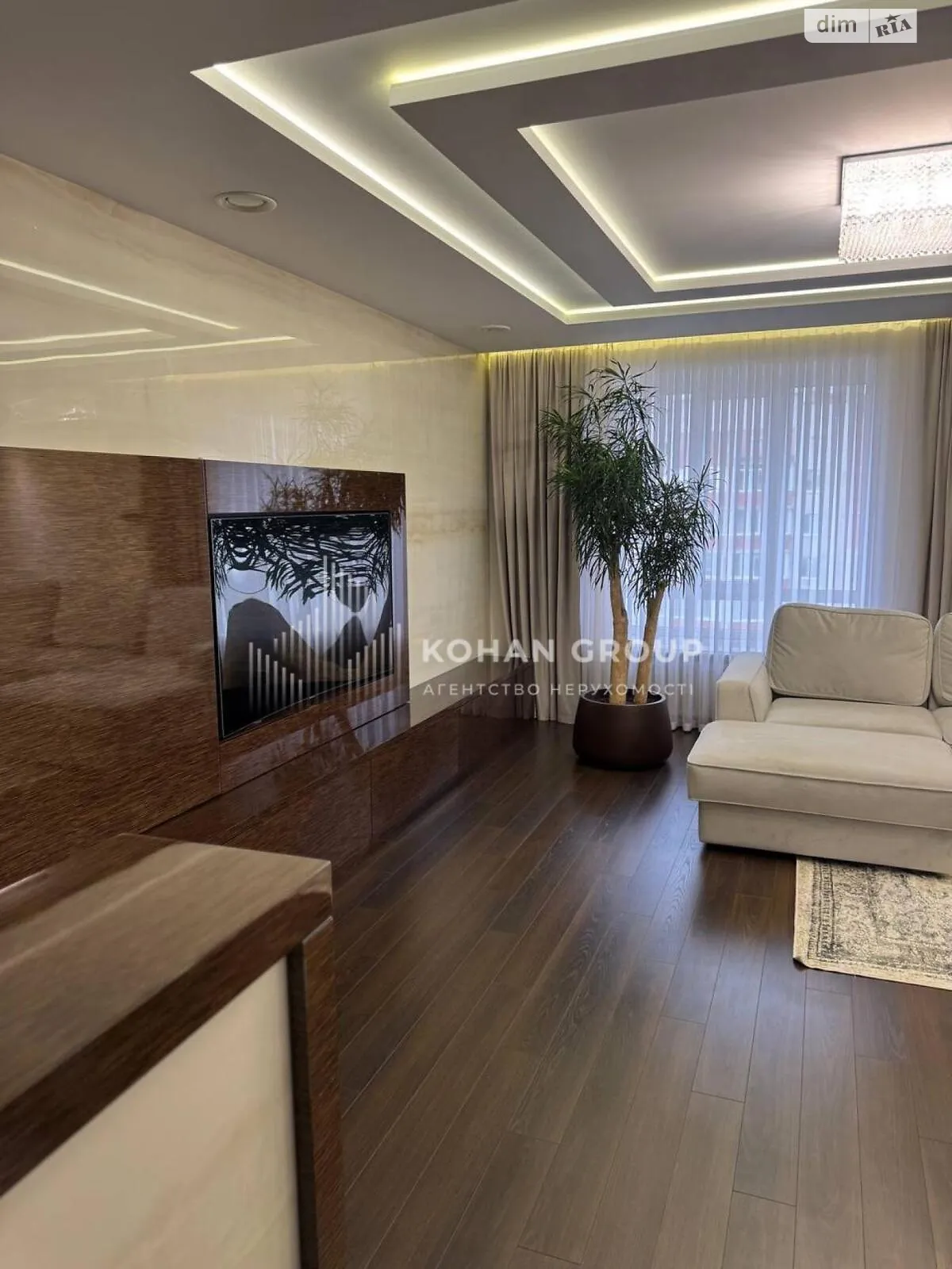 Продается 2-комнатная квартира 209.9 кв. м в Хмельницком, цена: 230000 $ - фото 1