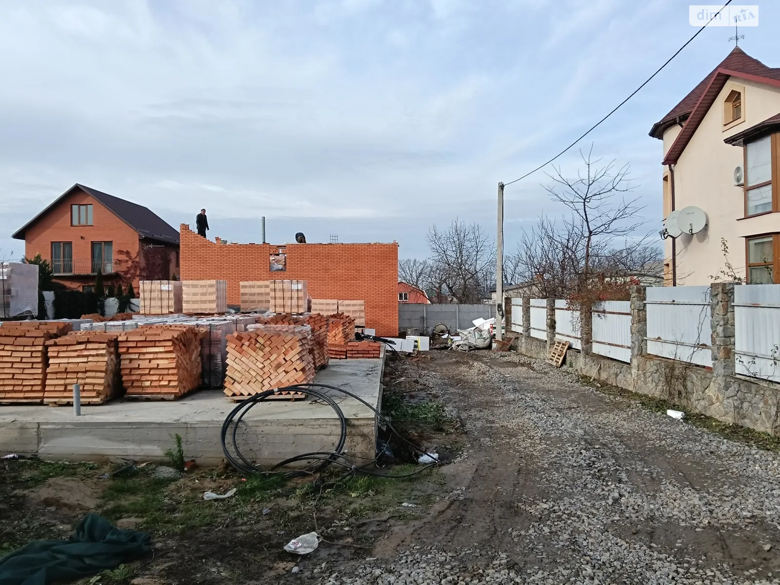 Продається будинок 2 поверховий 105 кв. м з подвалом, цена: 105000 $ - фото 1