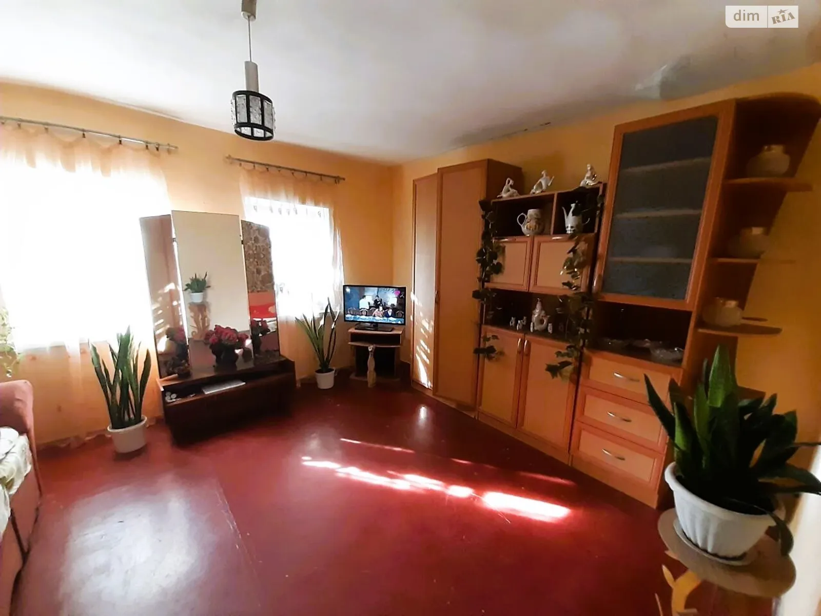 Продается одноэтажный дом 42 кв. м с бассейном, цена: 16000 $ - фото 1