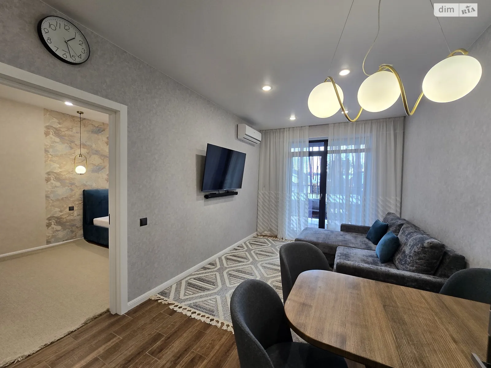 ул. Украинская, 1Б Ирпень ЖК Utlandia 2 - фото 1