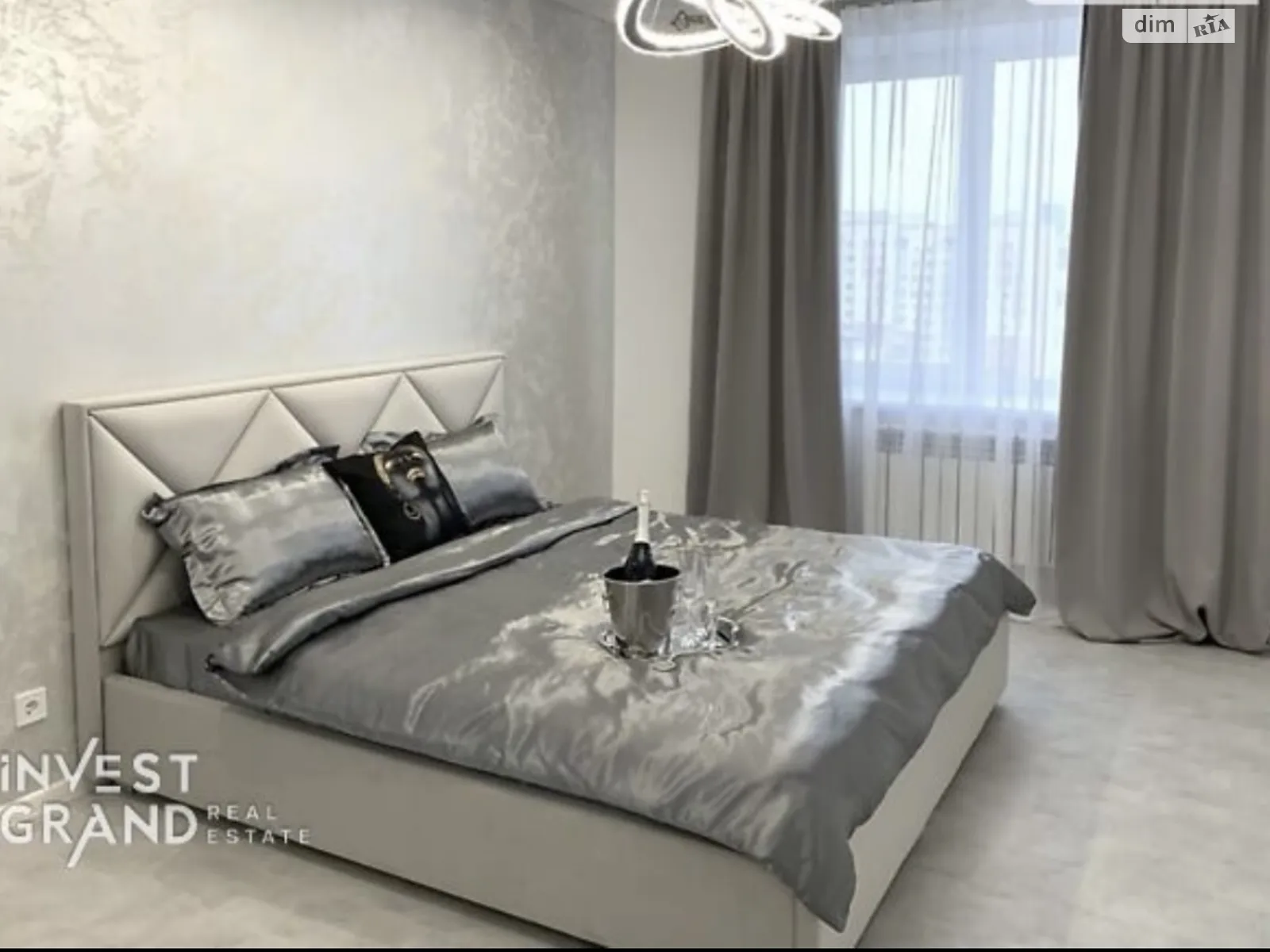 Сдается в аренду 2-комнатная квартира 77.3 кв. м в Виннице, ул. Александровская, 1 - фото 1