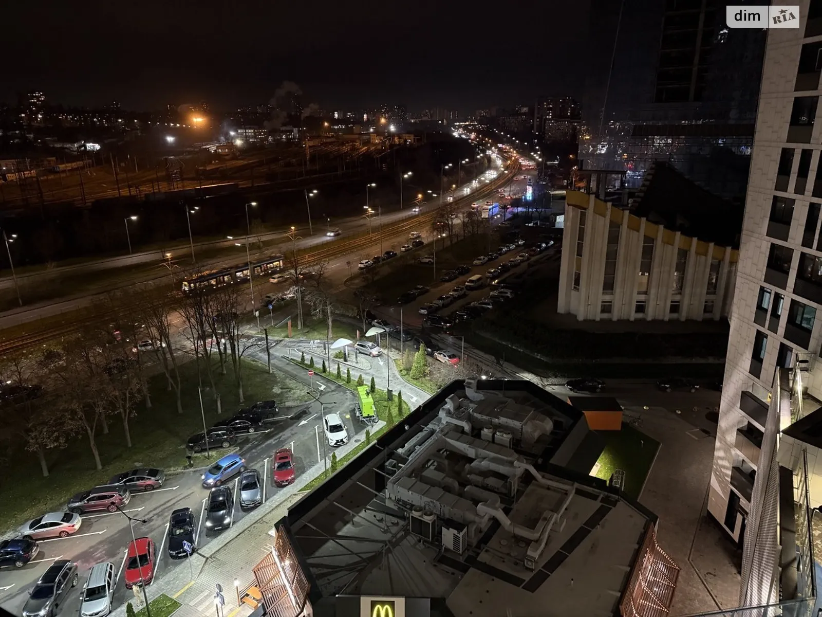 Продается 1-комнатная квартира 52 кв. м в Киеве, просп. Берестейский(Победы), 11 корпус 2 - фото 1