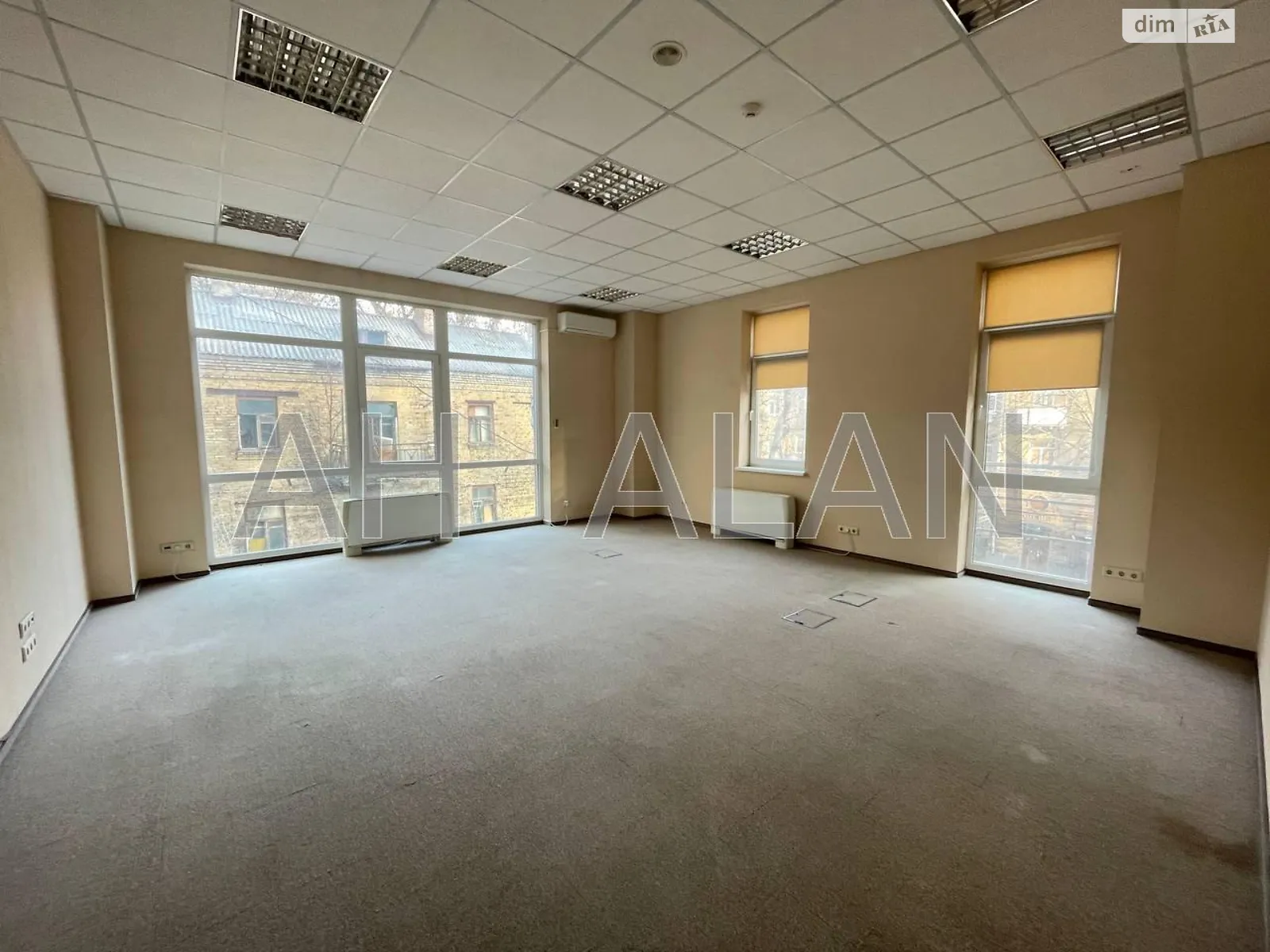 Сдается в аренду офис 400 кв. м в бизнес-центре, цена: 254000 грн - фото 1