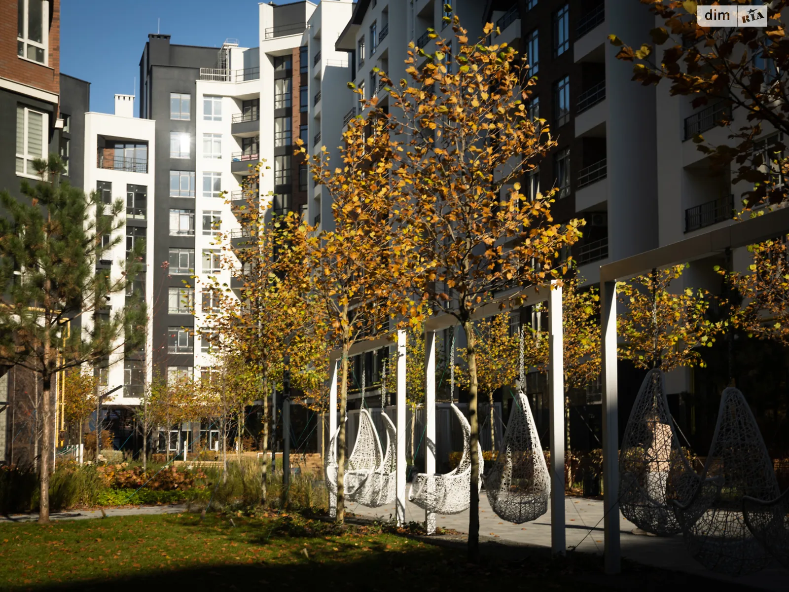 Продается 1-комнатная квартира 38.3 кв. м в Ирпене, ул. Ольги Кобылянской(Достоевского), 1В/37 - фото 1