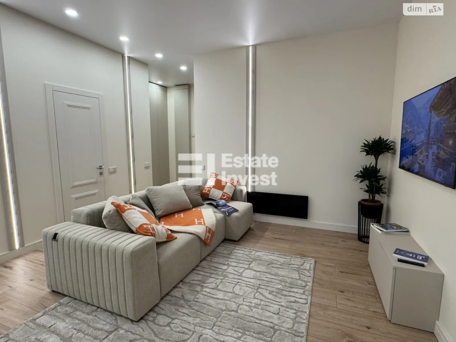 Продается 1-комнатная квартира 66 кв. м в Киеве, ул. Антоновича(Горького), 109 - фото 1