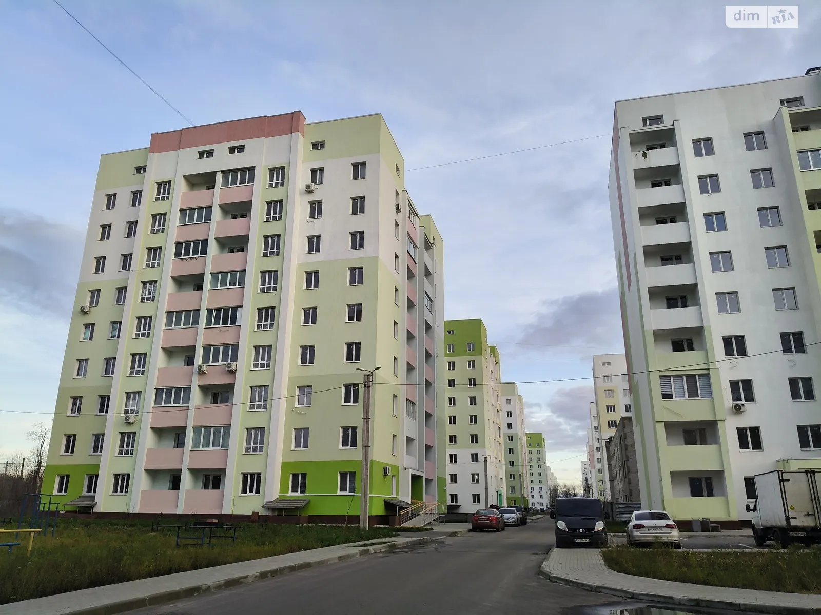 Продается 1-комнатная квартира 42.21 кв. м в Харькове, просп. Героев Харькова(Московский), 270А - фото 1