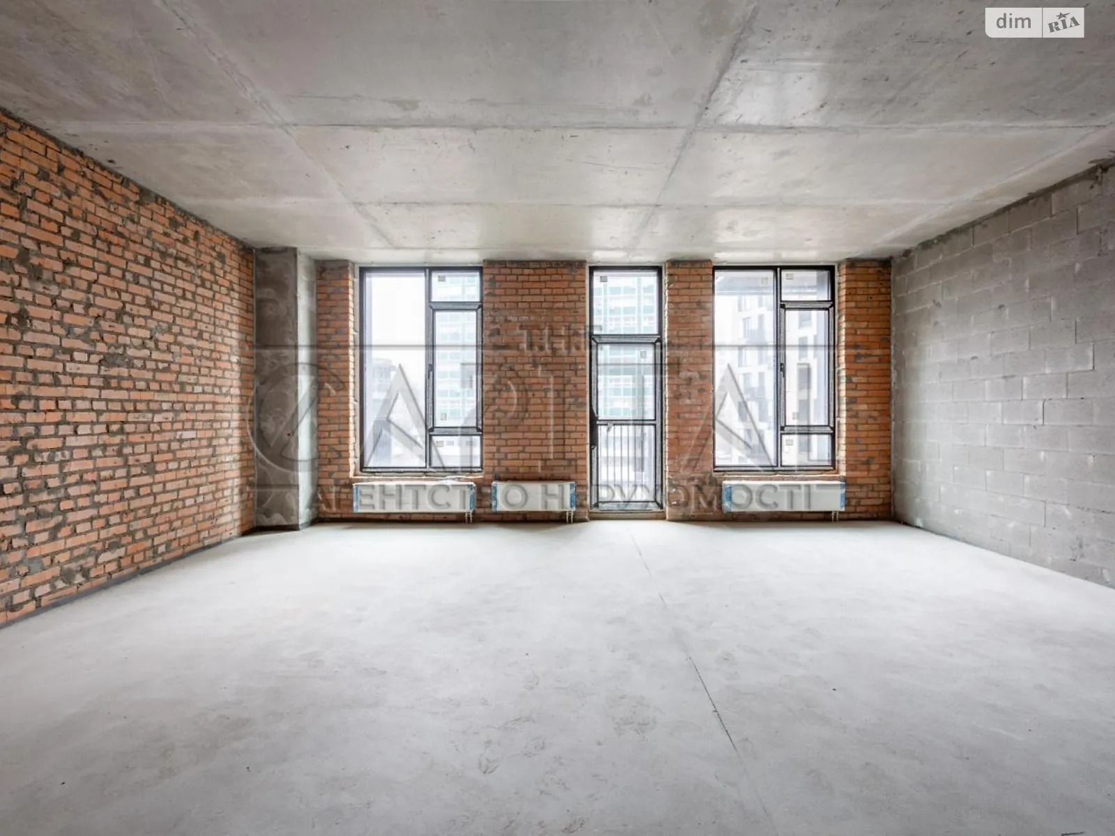 Продается 3-комнатная квартира 119.6 кв. м в Киеве, ул. Василия Тютюнника, 39 - фото 1