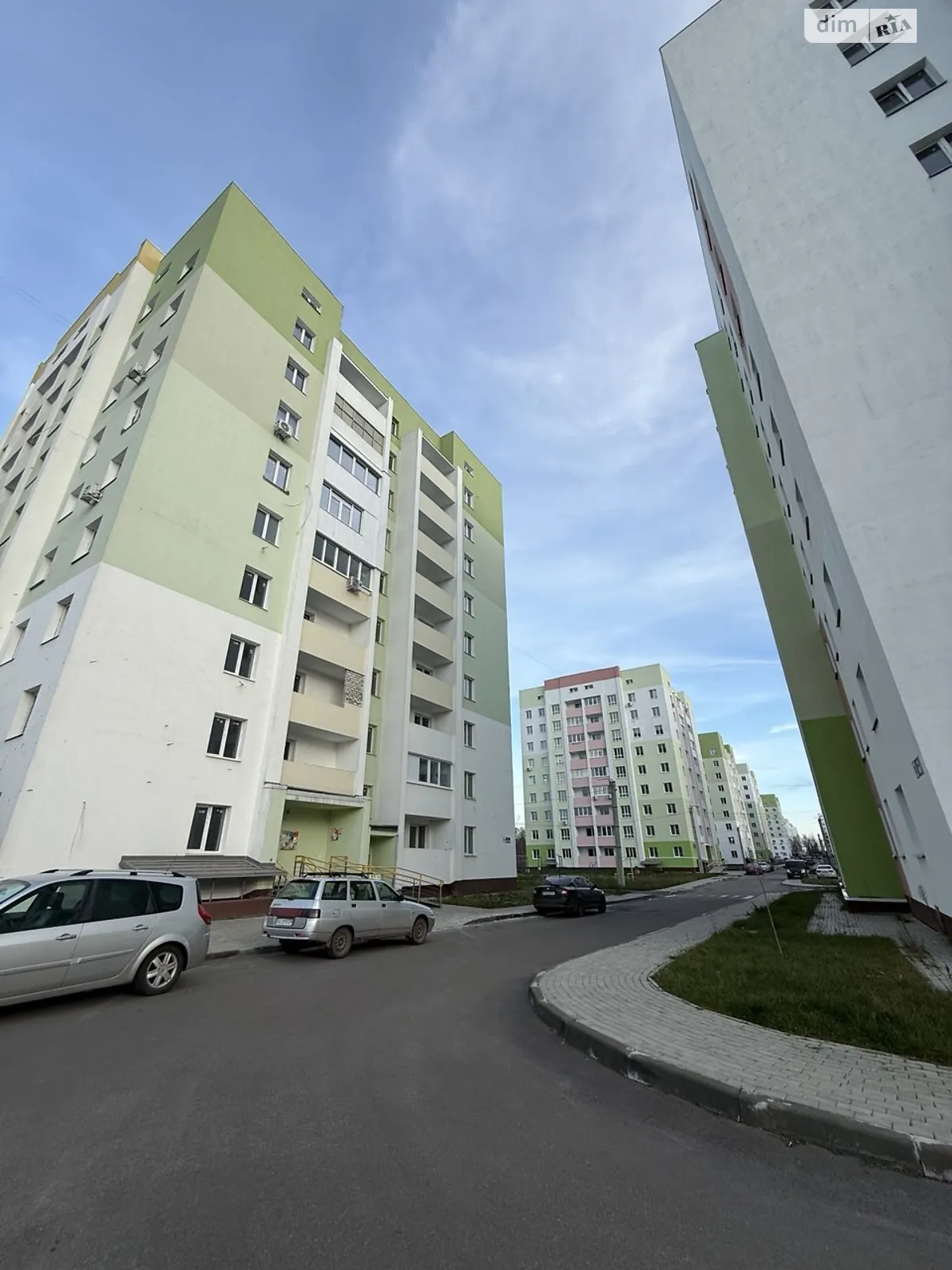 Продается 3-комнатная квартира 72 кв. м в Харькове, просп. Героев Харькова(Московский), 270А - фото 1