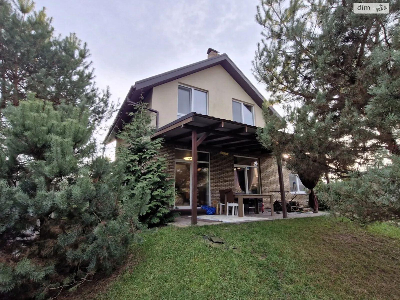 Продается дом на 2 этажа 107 кв. м с участком, цена: 161000 $ - фото 1