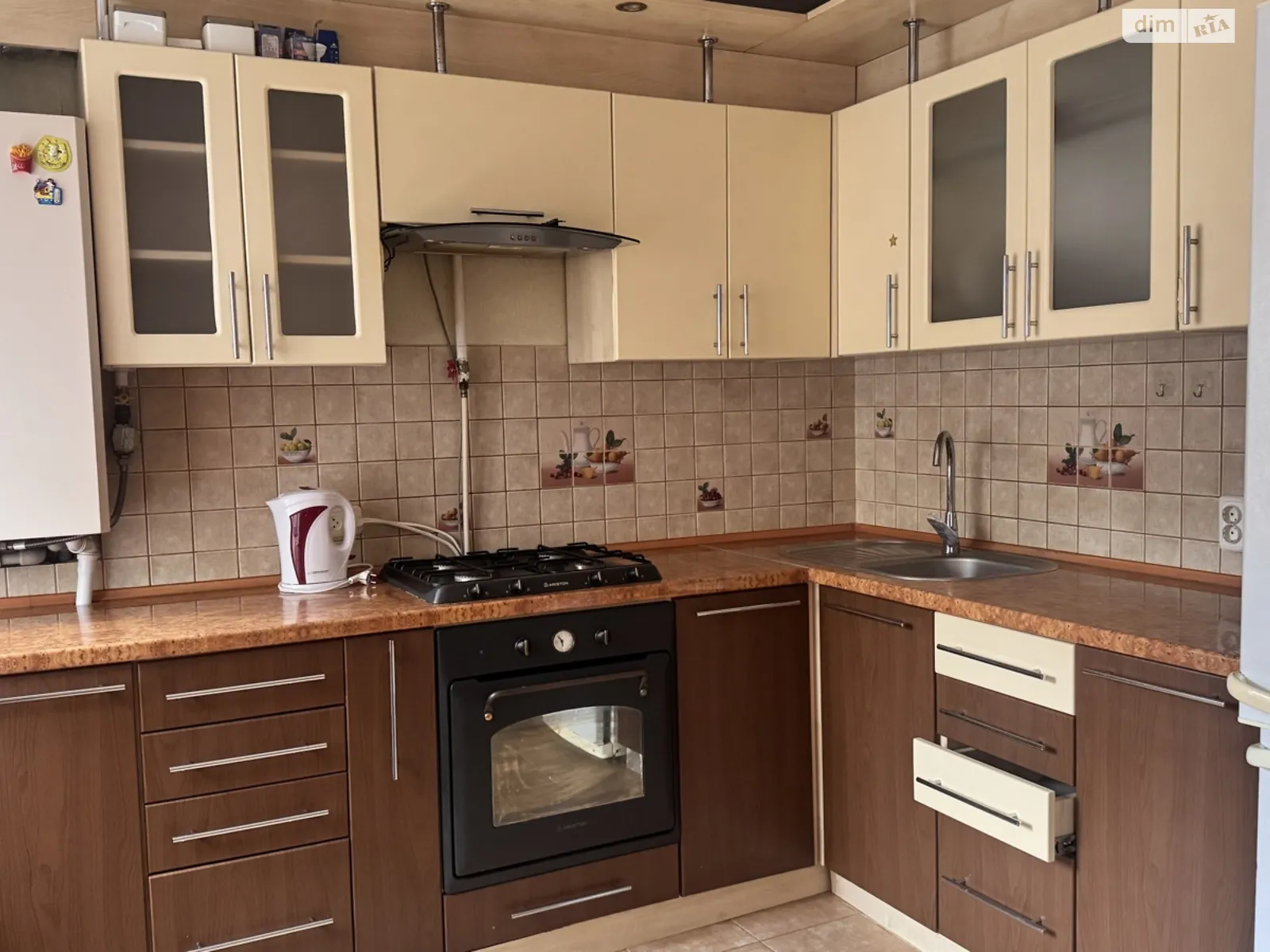 Продается 3-комнатная квартира 85 кв. м в Виннице, просп. Юности, 83 - фото 1