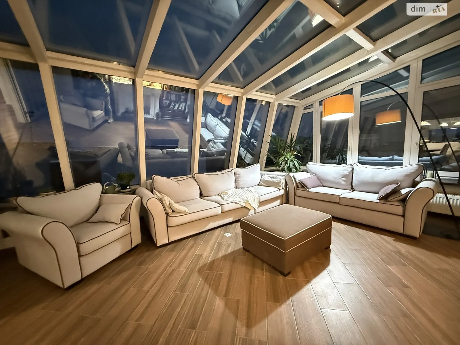 Продается 2-комнатная квартира 139.8 кв. м в Полтаве, цена: 245000 $ - фото 1