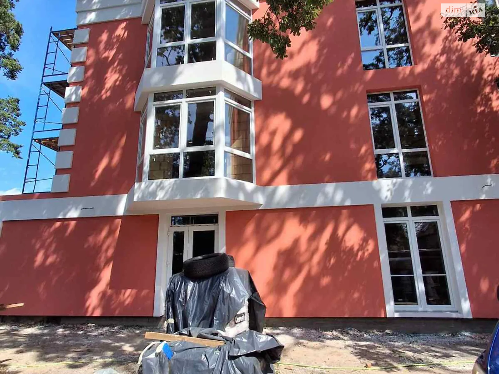 Продается 1-комнатная квартира 42.3 кв. м в Буче, ул. Мечты(Независимости), 45 - фото 1