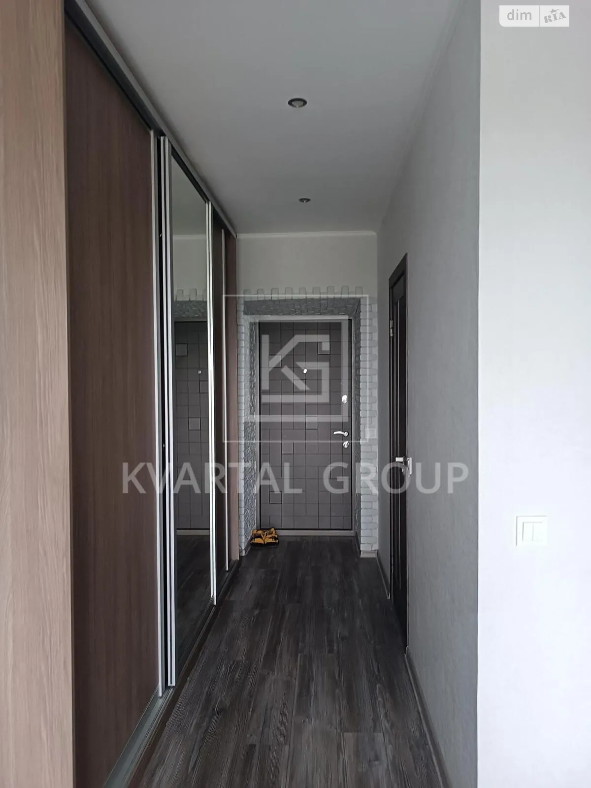 Продается дом на 2 этажа 595.5 кв. м с мансардой, цена: 430000 $ - фото 1