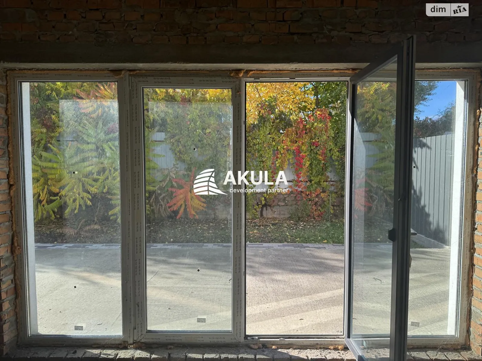 Продается дом на 3 этажа 144 кв. м с балконом, цена: 125000 $ - фото 1