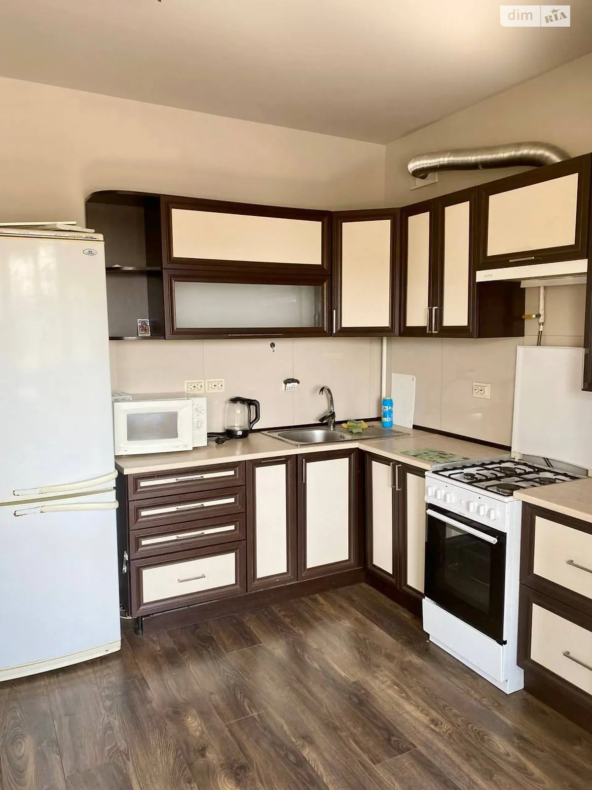 Продається 2-кімнатна квартира 67.3 кв. м у Івано-Франківську, вул. Курінного Чорноти, 2 корпус 1 - фото 1