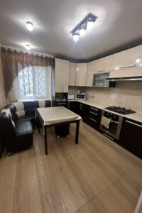 Довгострокова оренда квартири, Тернопіль, р‑н. Бам, Академіка Сергія Корольова вулиця, буд. 5