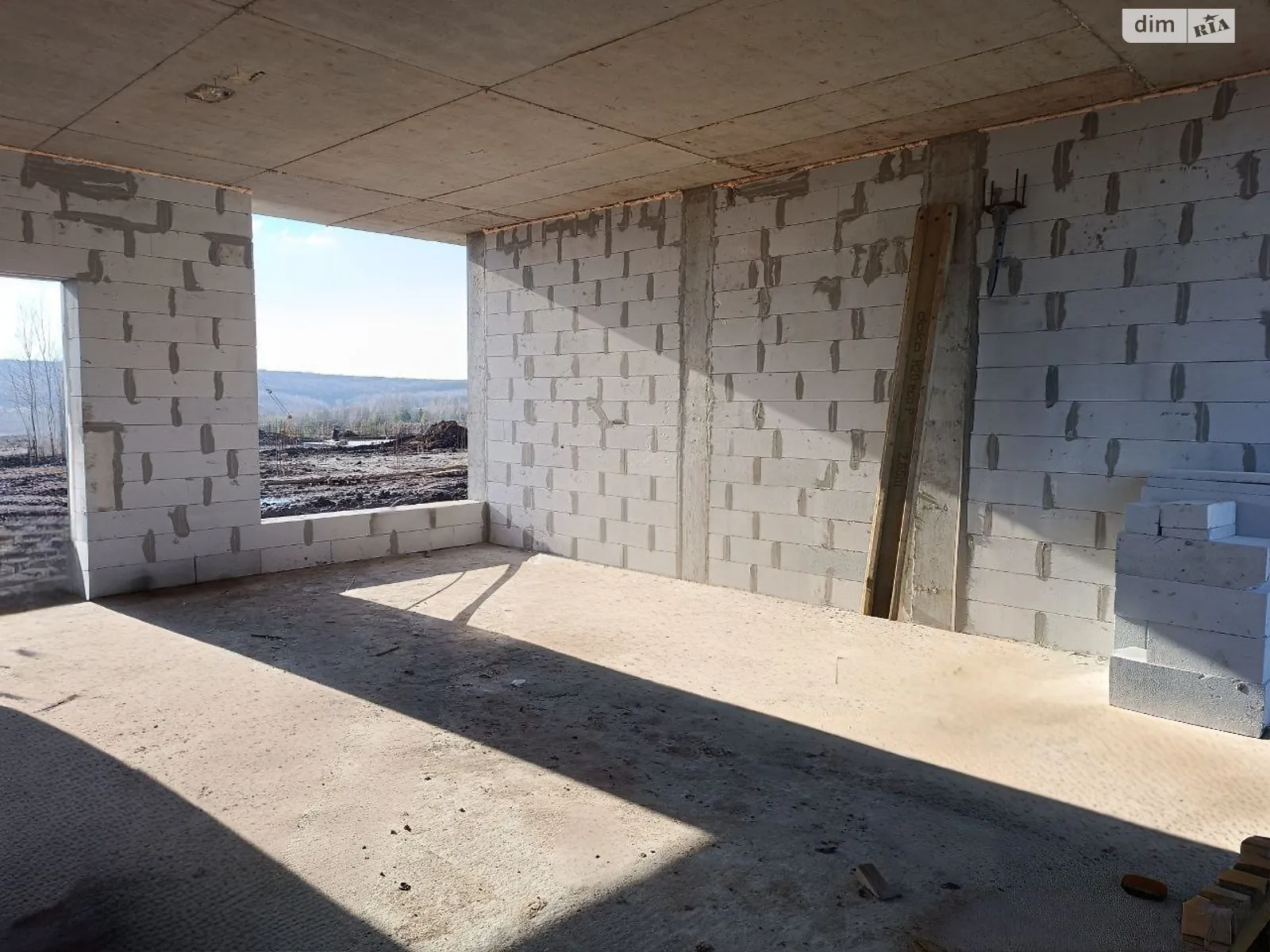 Продается дом на 2 этажа 136 кв. м с мансардой, цена: 950 $ - фото 1