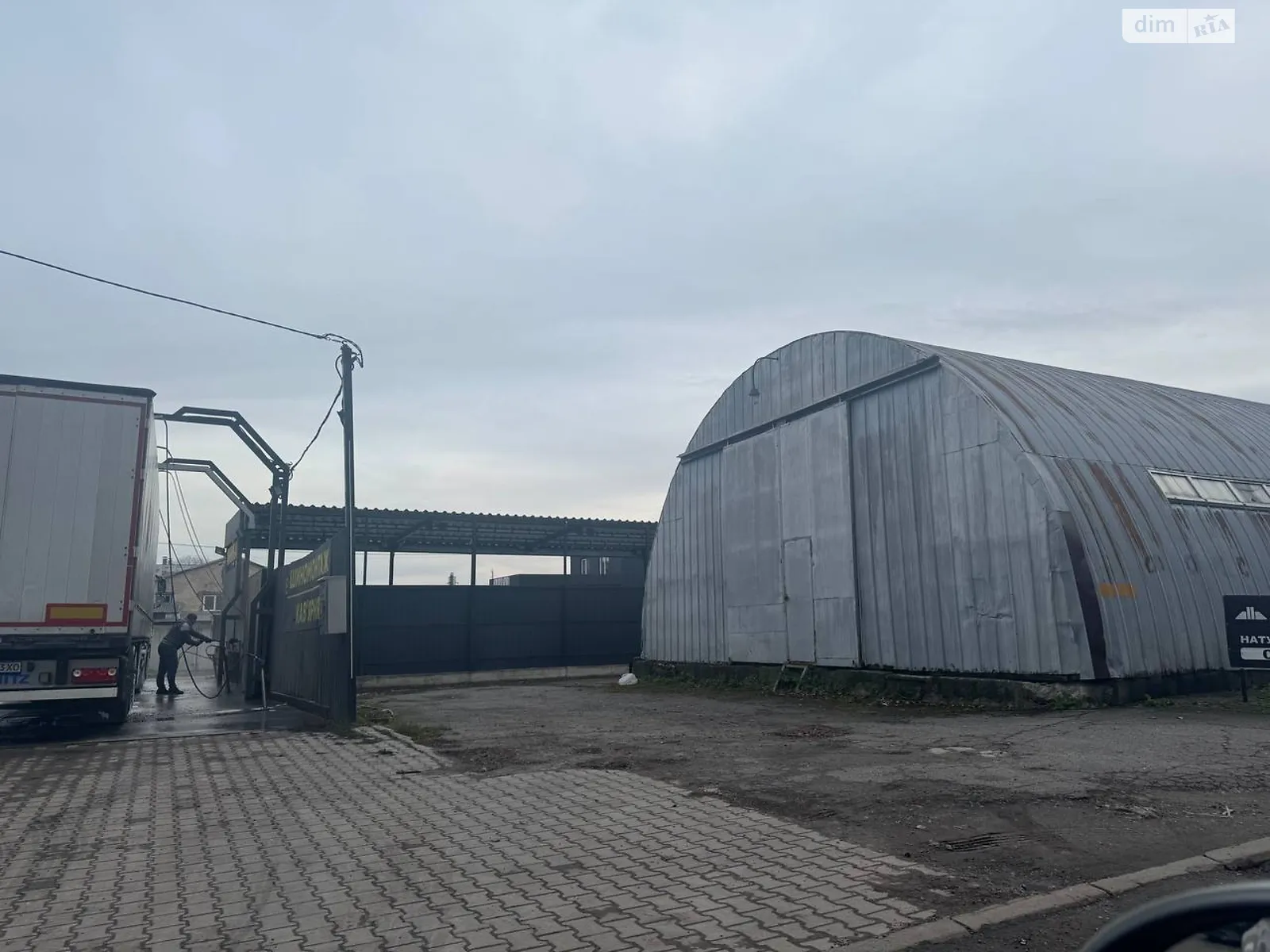 Сдается в аренду объект сферы услуг 200 кв. м в 1-этажном здании, цена: 30000 грн - фото 1