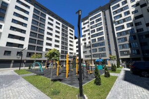 Продаж квартири, Хмельницький, р‑н. Виставка, Озерна вулиця, буд. 16Б корпус 1