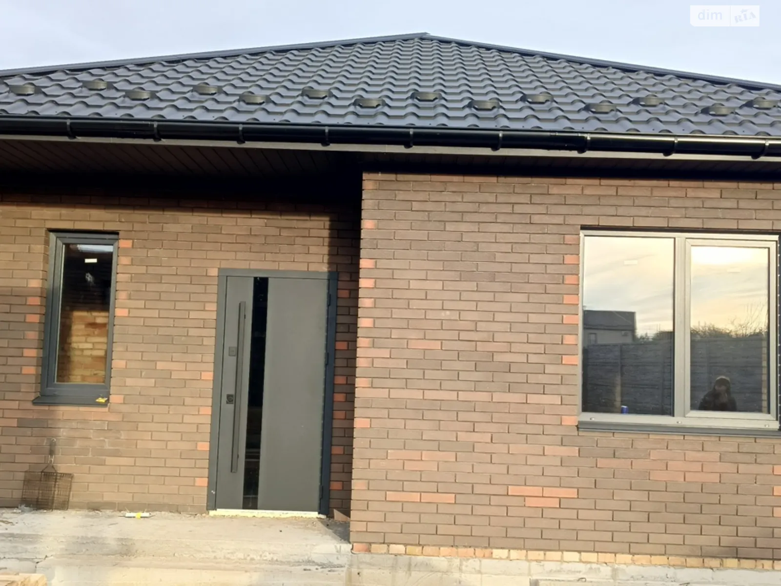 Продається одноповерховий будинок 86 кв. м с басейном, цена: 78000 $ - фото 1