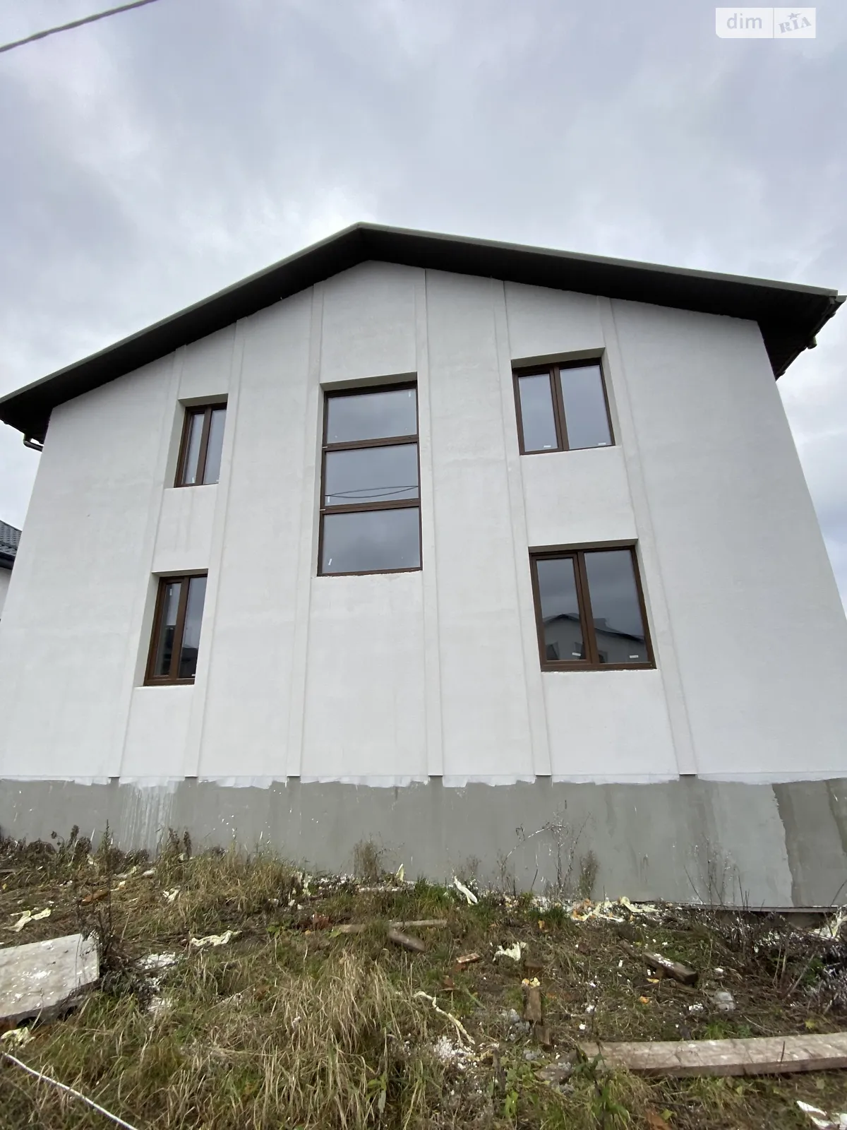 Продается дом на 2 этажа 200 кв. м с балконом, цена: 120000 $ - фото 1