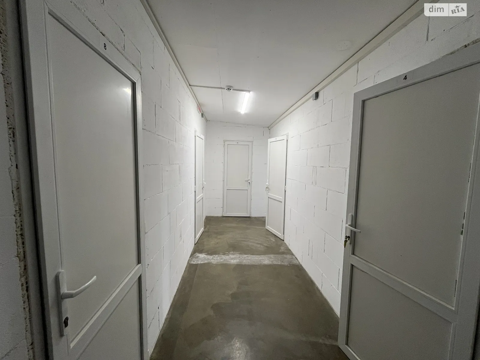 Сдается в аренду офис 84 кв. м в бизнес-центре, цена: 21000 грн - фото 1