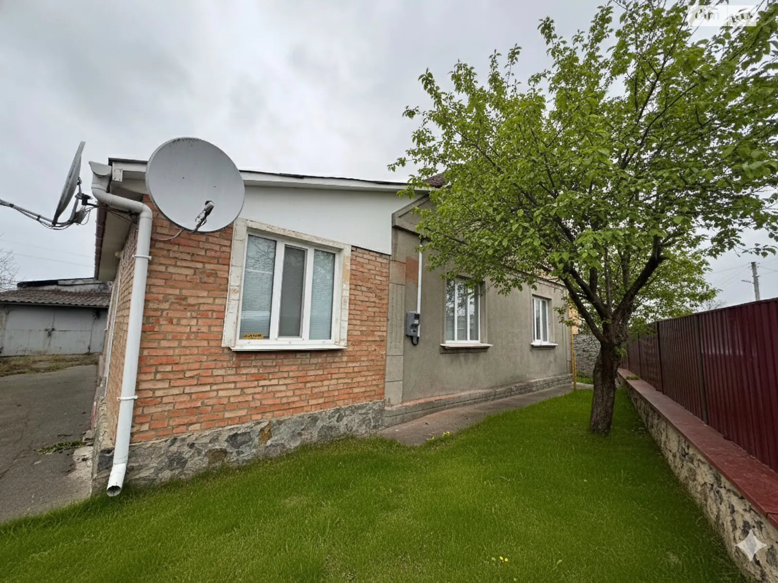 Продается одноэтажный дом 145.2 кв. м с баней/сауной, цена: 65000 $ - фото 1