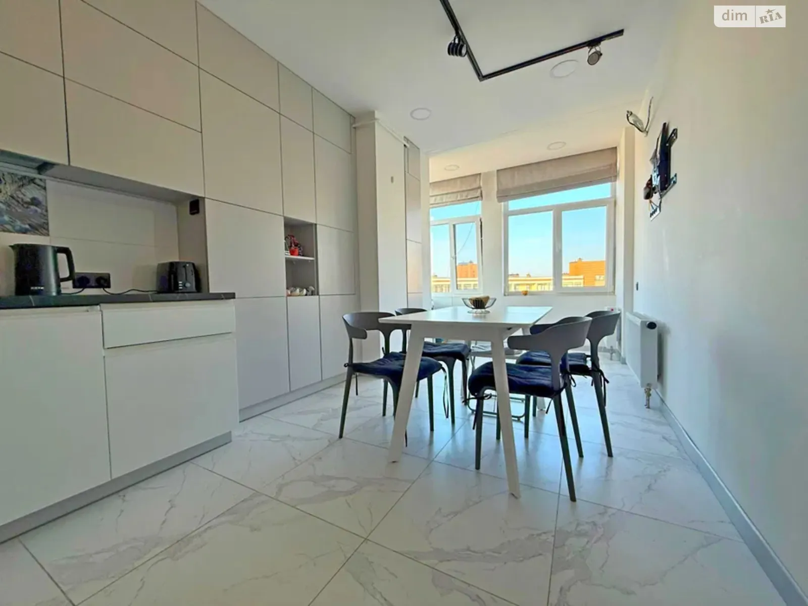 Продается 3-комнатная квартира 90 кв. м в Киеве, цена: 175000 $ - фото 1