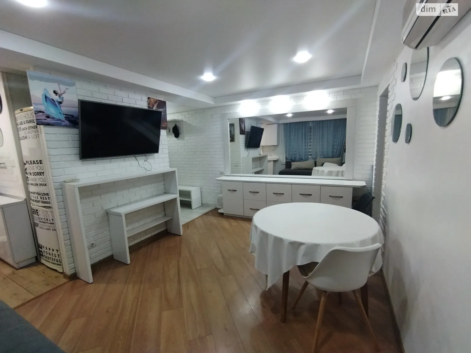 1-комнатная квартира 45 кв. м в, цена: 12000 грн - фото 1