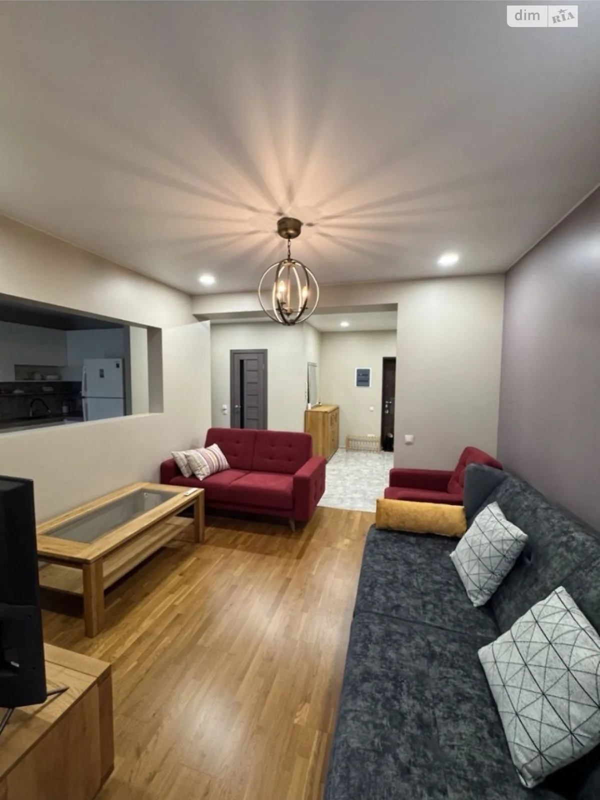 Сдается в аренду 2-комнатная квартира 77 кв. м в Днепре, ул. Светлова, 42А - фото 1