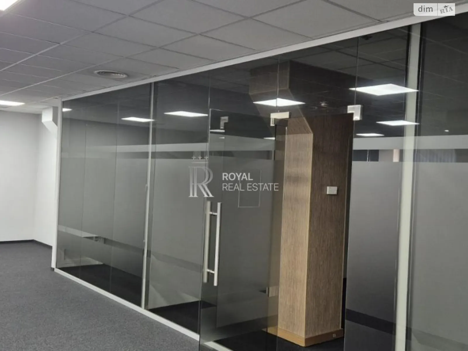 Сдается в аренду офис 750 кв. м в бизнес-центре, цена: 13500 $ - фото 1