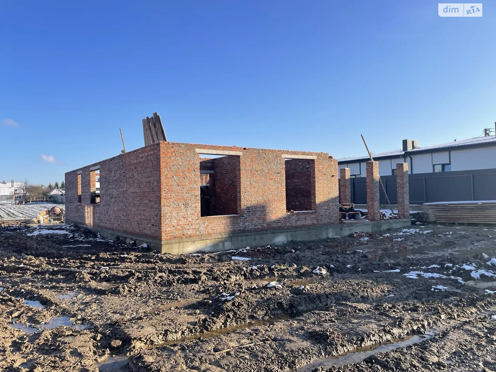 Продается одноэтажный дом 140 кв. м с беседкой, цена: 95000 $ - фото 1