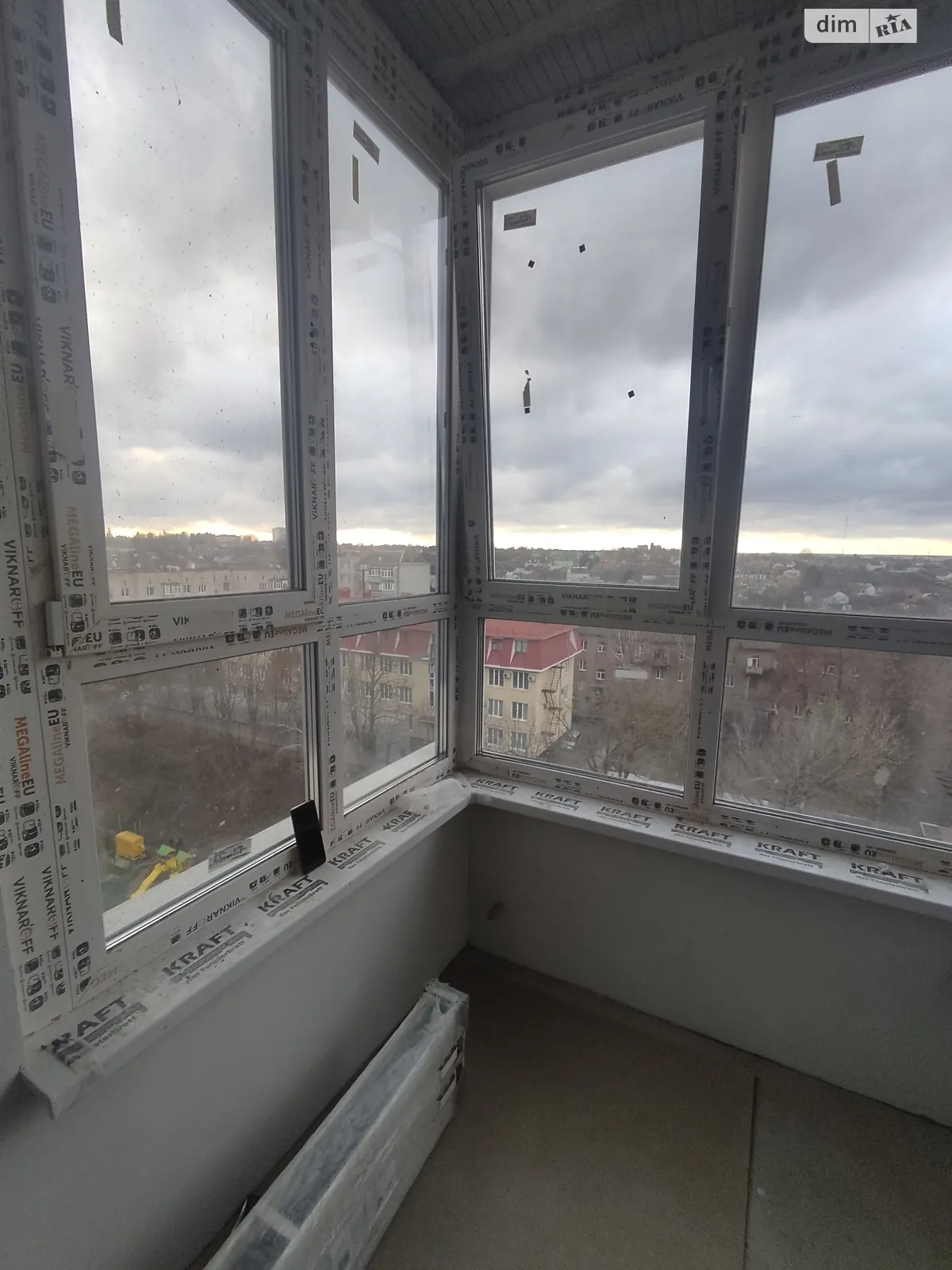 Продается 1-комнатная квартира 43 кв. м в Виннице, ул. Костя Широцкого, 5А - фото 1