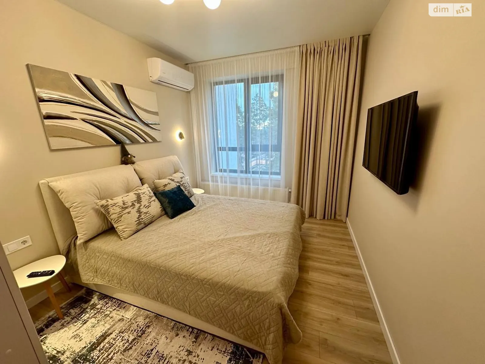 ул. Украинская, 1Б Ирпень ЖК Utlandia 2 - фото 1