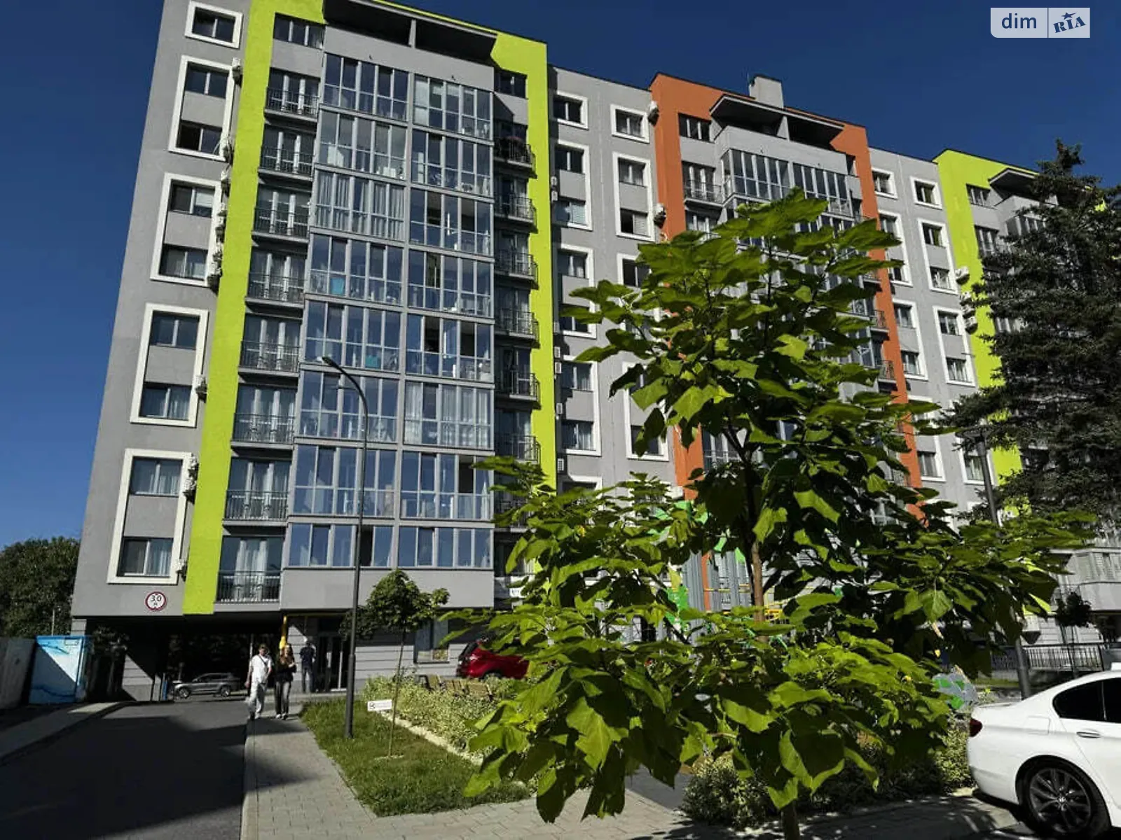 Продается 5-комнатная квартира 140 кв. м в Львове, ул. Венгерская, 12 корпус 1 - фото 1