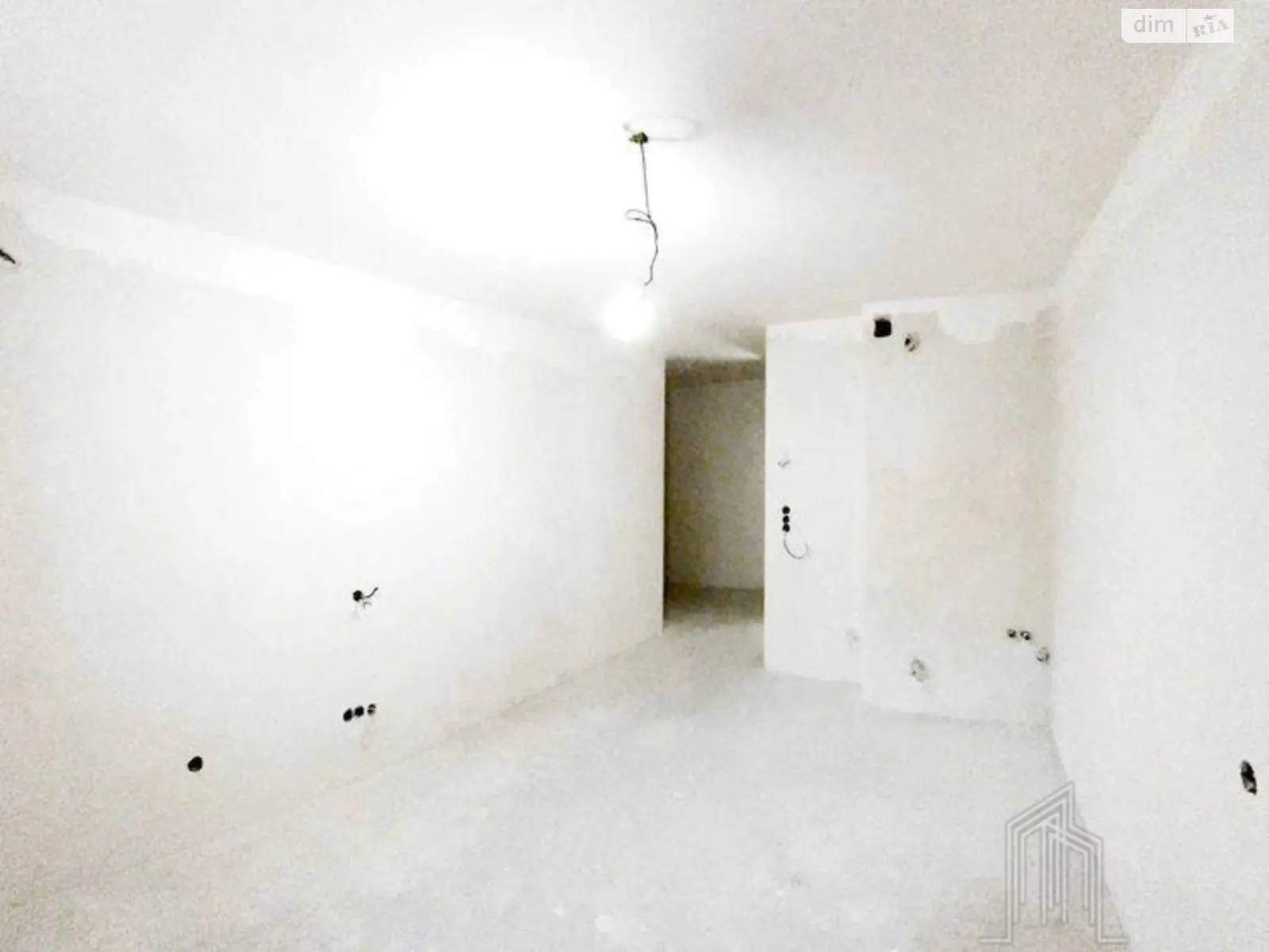 Продается 1-комнатная квартира 27.4 кв. м в Киеве, ул. Украинская, 6 - фото 1