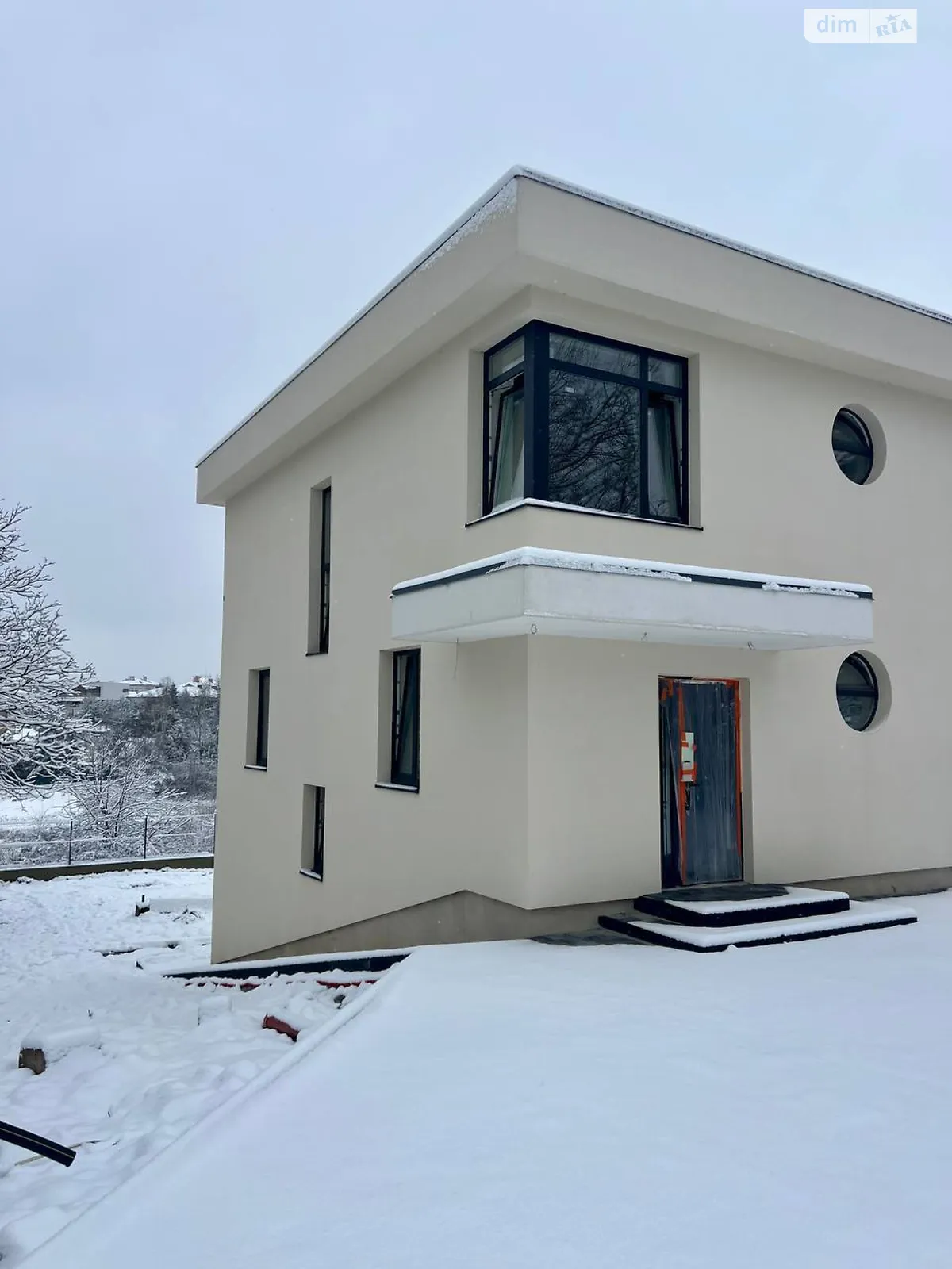 Продается дом на 2 этажа 285 кв. м с террасой, цена: 220000 $ - фото 1