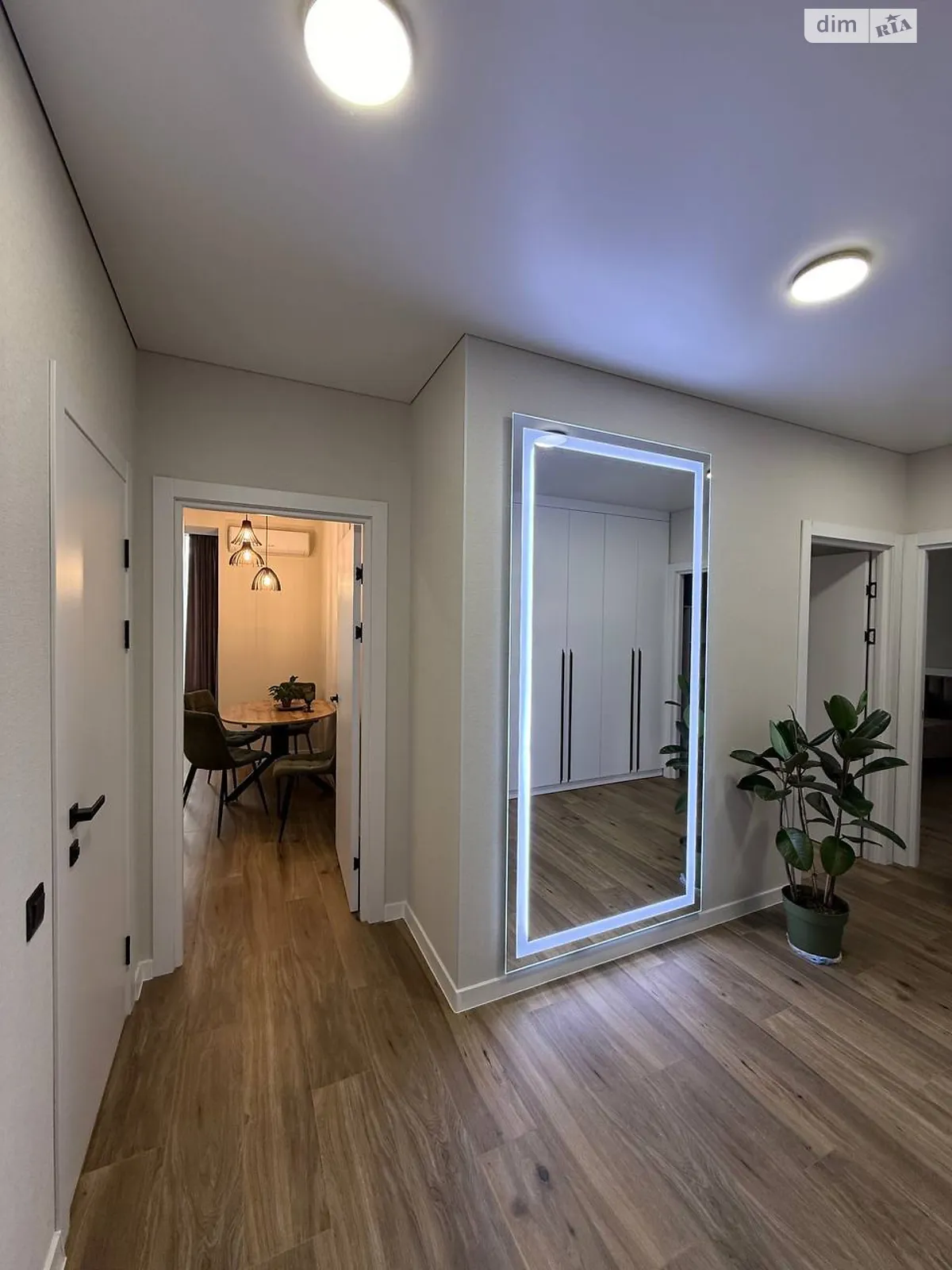 Продается 2-комнатная квартира 67.2 кв. м в Хмельницком, цена: 120000 $ - фото 1