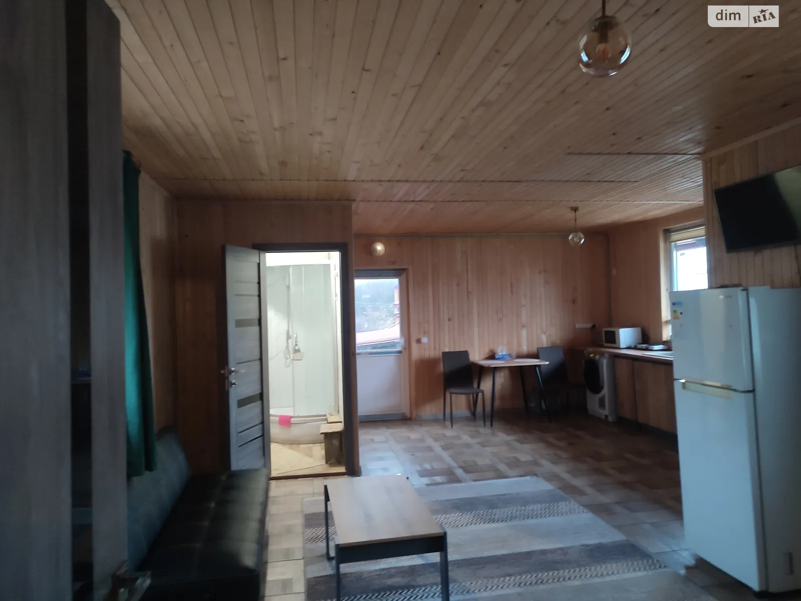 Сдается в аренду часть дома 50 кв. м с мансардой, цена: 250 $ - фото 1