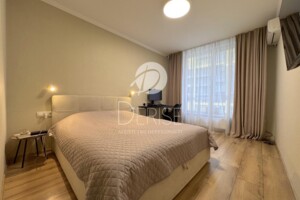 Продаж квартири, Київ, р‑н. Солом'янський, Кадетський Гай вулиця, буд. 12