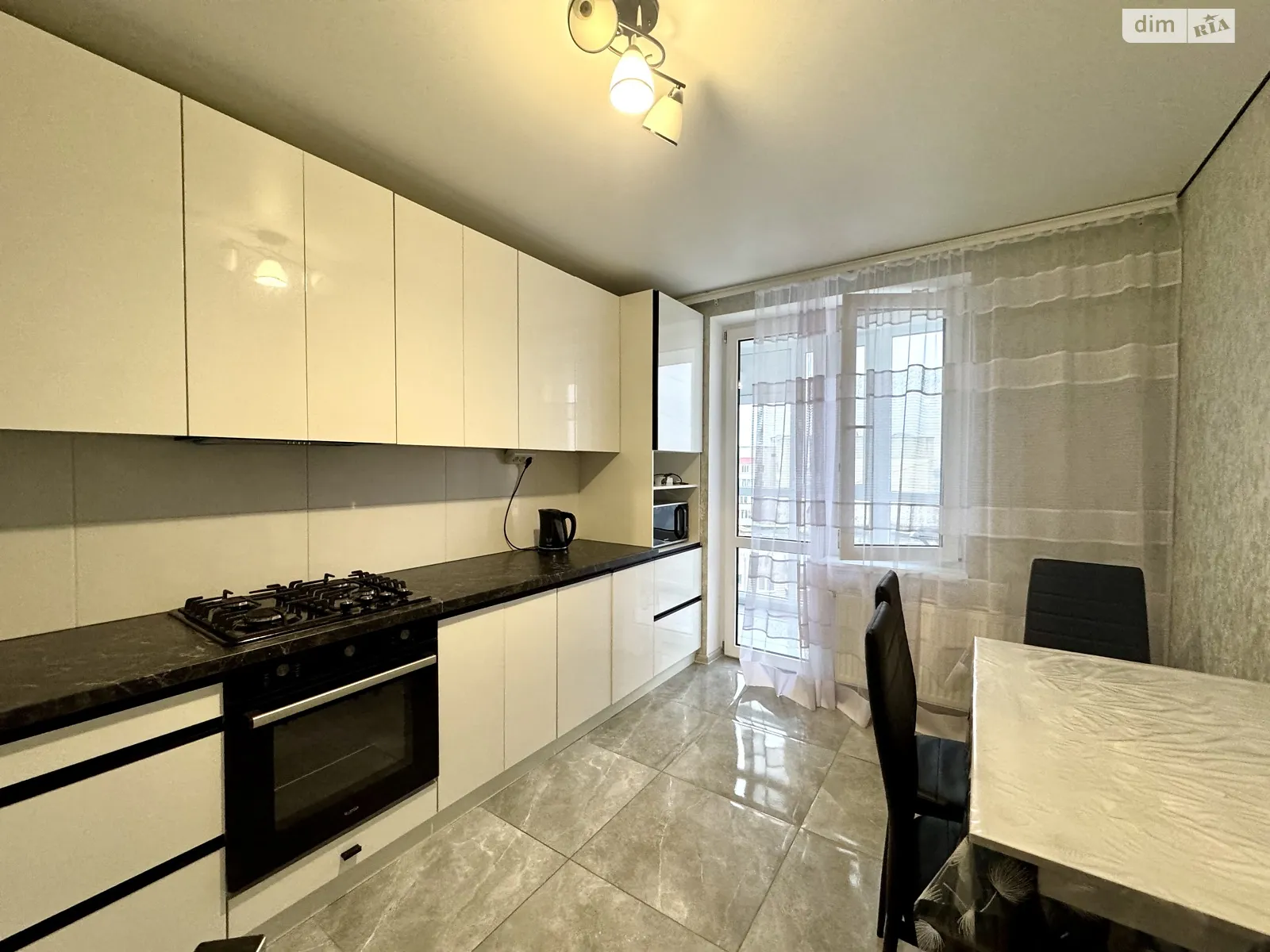 1-комнатная квартира 45.6 кв. м в Тернополе, ул. Троллейбусная - фото 1